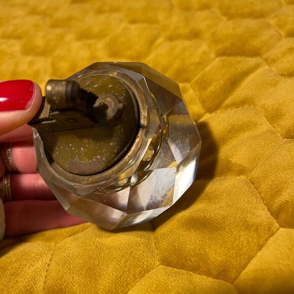 Vintage crystal table lighter - Picture 5 of 7